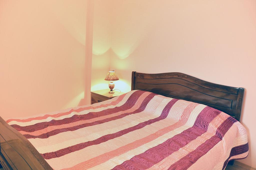 Tbilisi Apartment Стая снимка