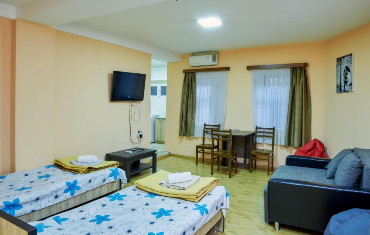 Tbilisi Apartment Екстериор снимка
